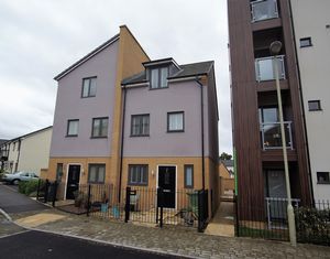 Front Exterior- click for photo gallery